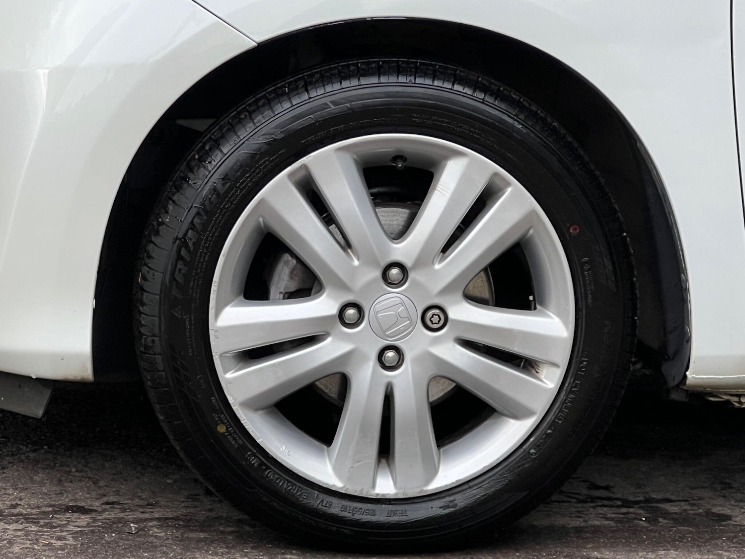 Used Honda Jazz 2014 for sale - 77427660: Photo 8