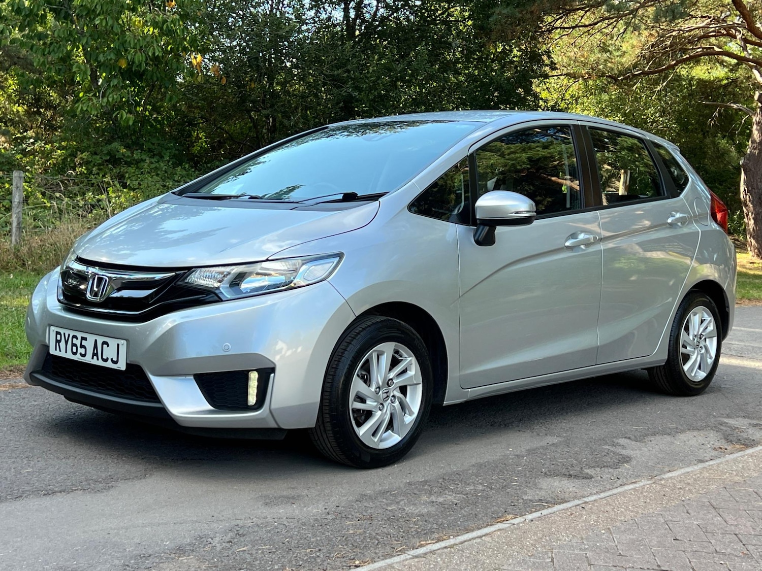 Used Honda Jazz 2016 for sale - 76953944: Photo 15