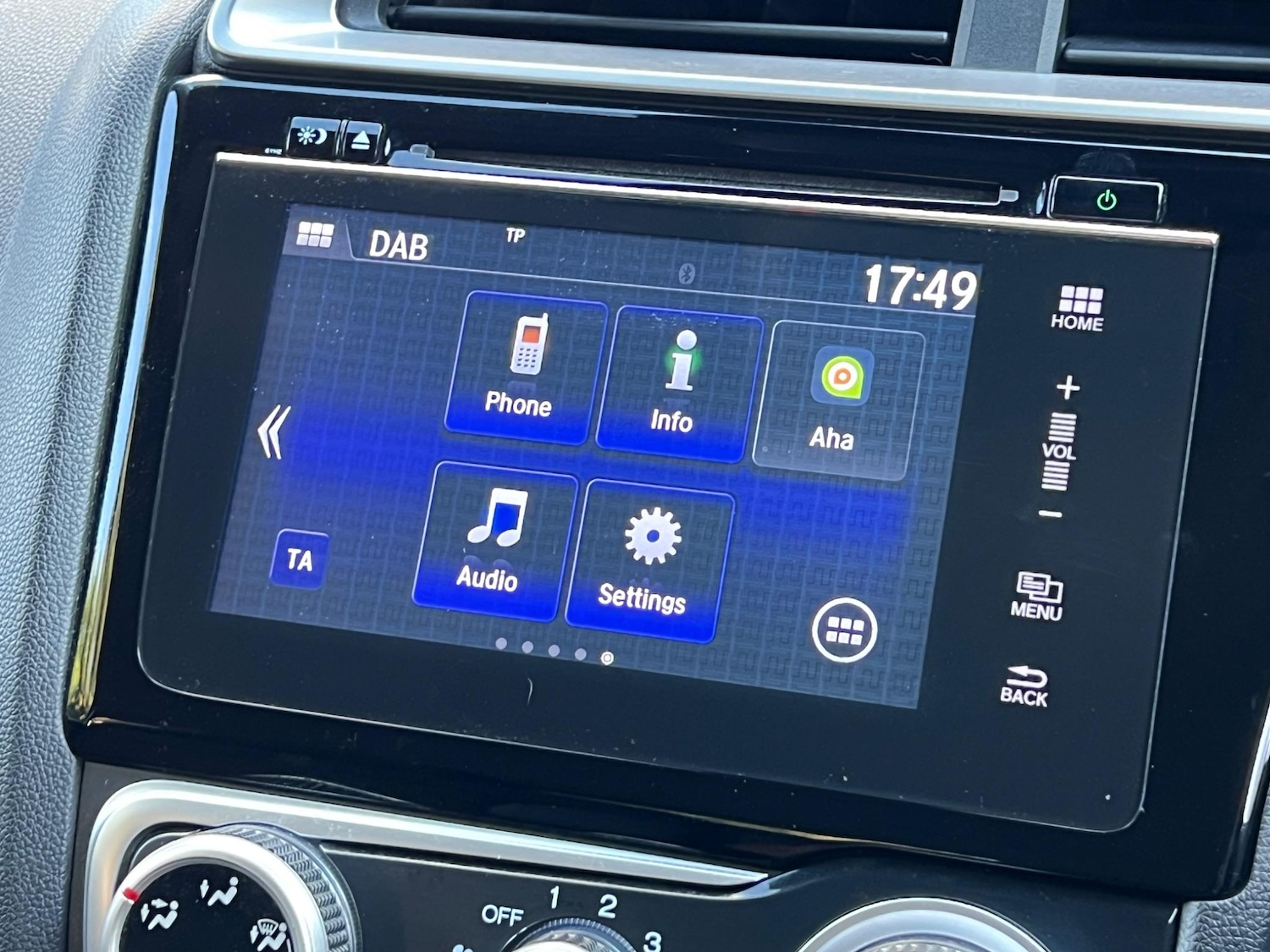 Used Honda Jazz 2016 for sale - 76953944: Photo 3