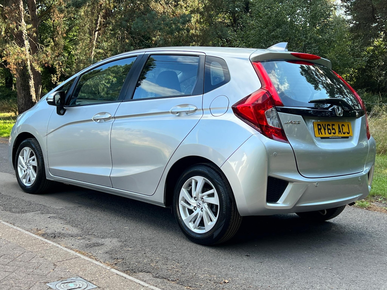 Used Honda Jazz 2016 for sale - 76953944: Photo 36