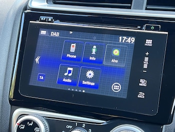 Used Honda Jazz 2016 for sale - 76953944: Photo