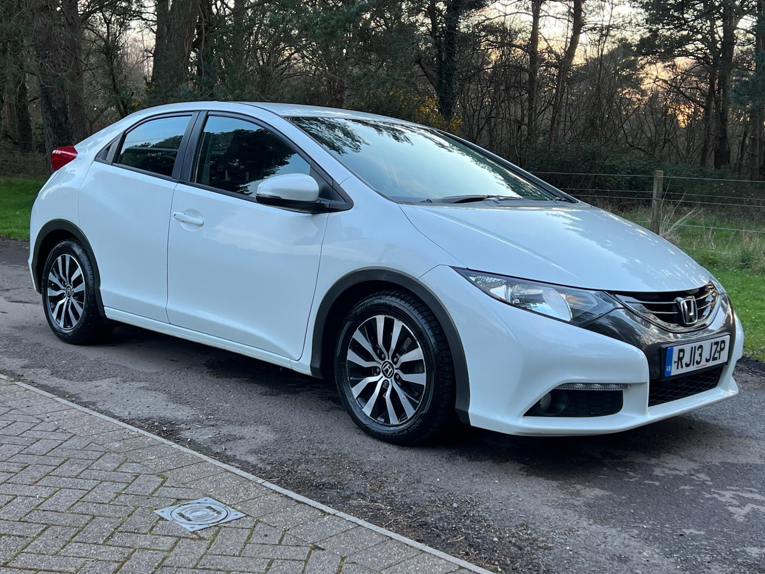 Used Honda Civic 2013 for sale - 77892999: Photo 17