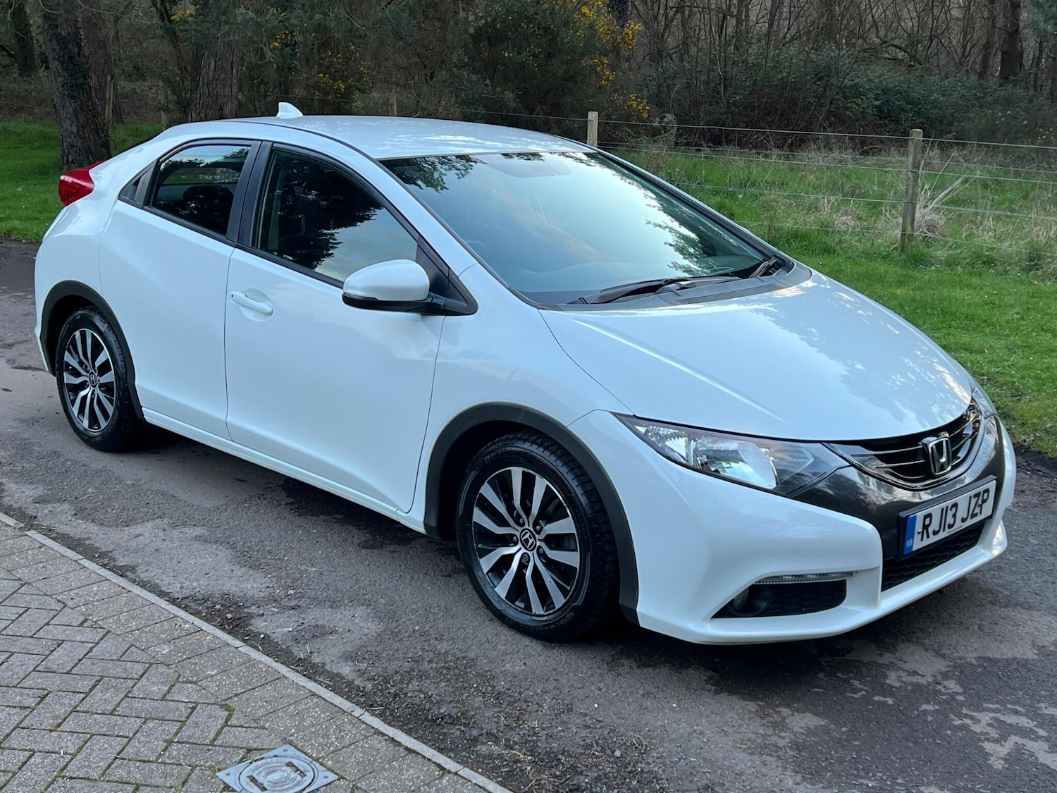 Used Honda Civic 2013 for sale - 77892999: Photo 18