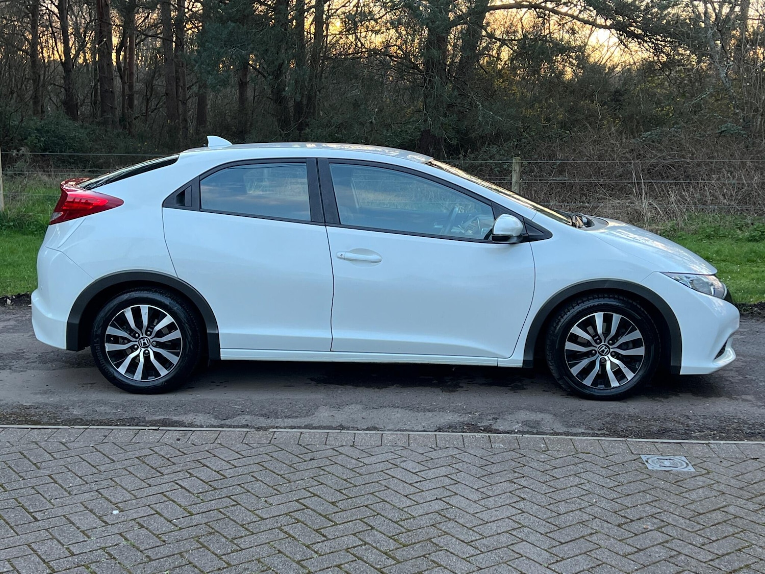 Used Honda Civic 2013 for sale - 77892999: Photo 6