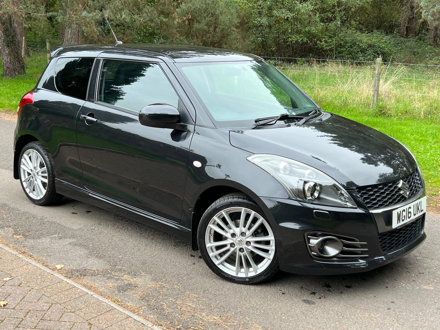 Used Suzuki Swift 2016 for sale - 76953912: Photo 17