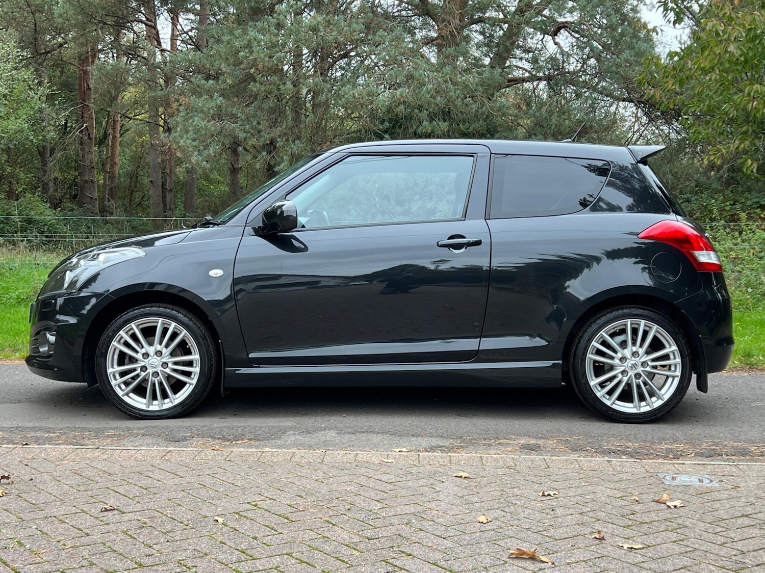 Used Suzuki Swift 2016 for sale - 76953912: Photo 51