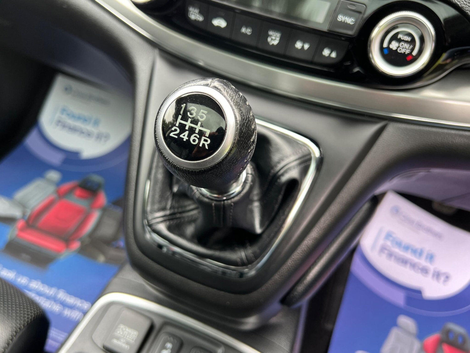 Used Honda CR-V 2015 for sale - 76953592: Photo 30