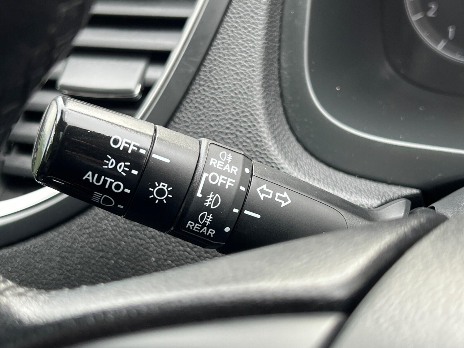 Used Honda CR-V 2015 for sale - 76953592: Photo 34