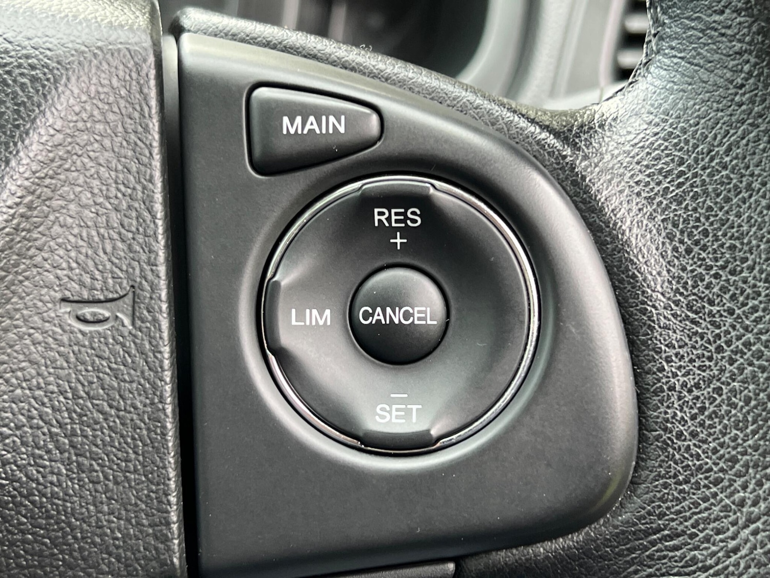 Used Honda CR-V 2015 for sale - 76953592: Photo 38