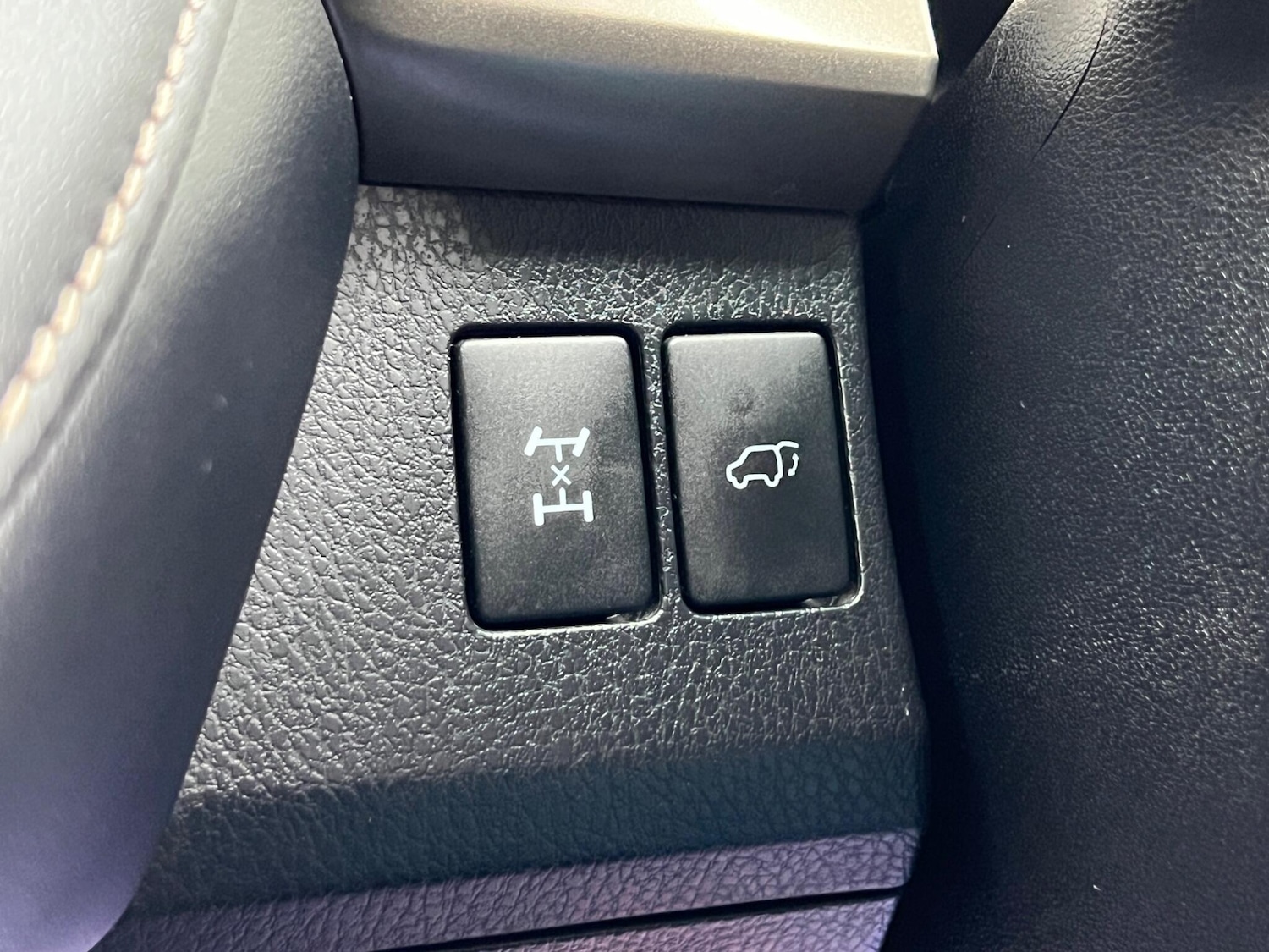 Used Toyota RAV4 2013 for sale - 77633239: Photo 18