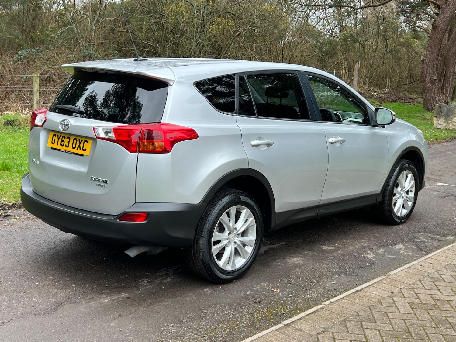 Used Toyota RAV4 2013 for sale - 77633239: Photo 22