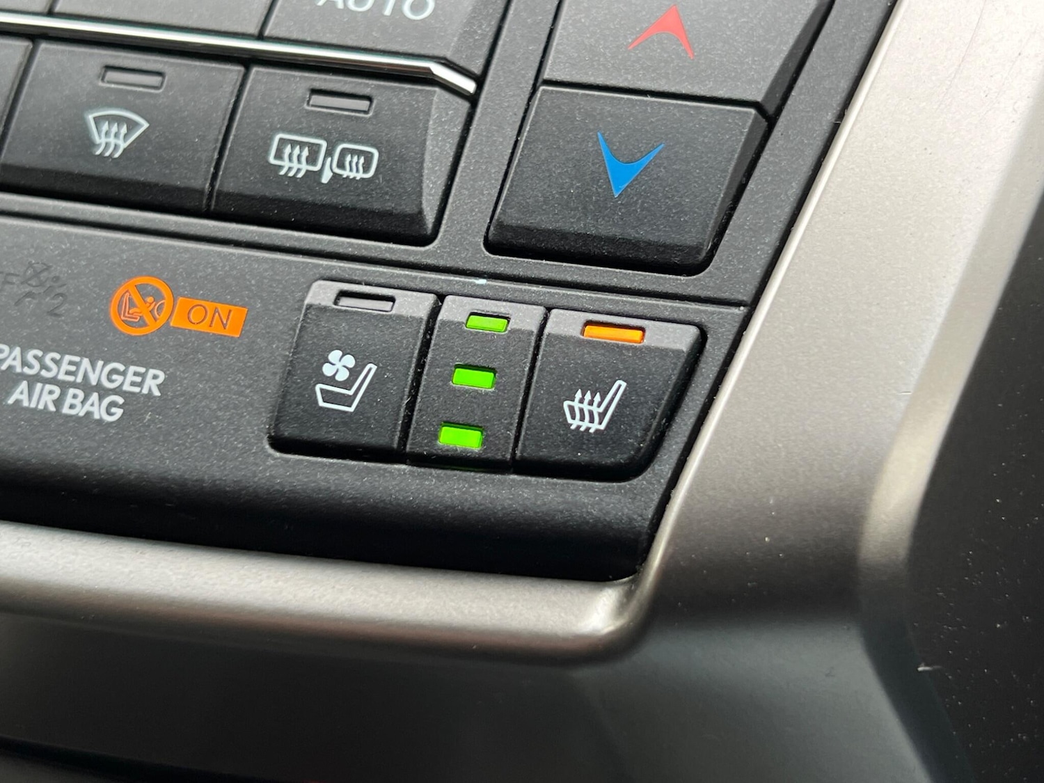 Used Lexus NX 2015 for sale - 78115310: Photo 33