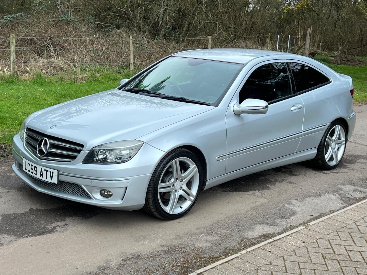 Used Mercedes-Benz CLC Class 2010 for sale - 77926059: Photo 41