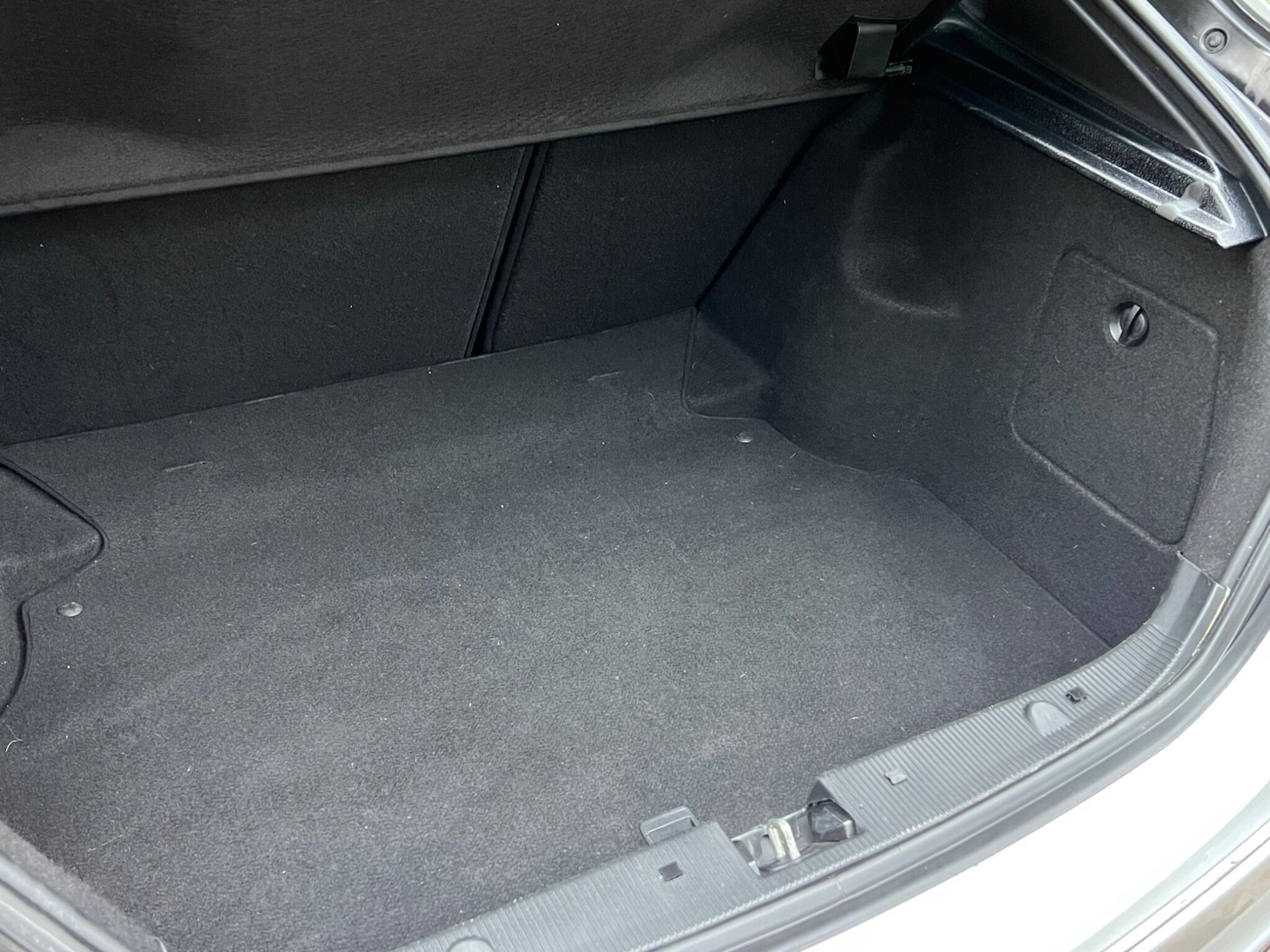 Used Mercedes-Benz CLC Class 2010 for sale - 77926059: Photo 46