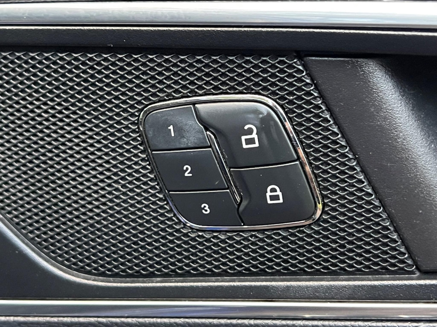 Used Ford S-Max 2016 for sale - 77696026: Photo 43