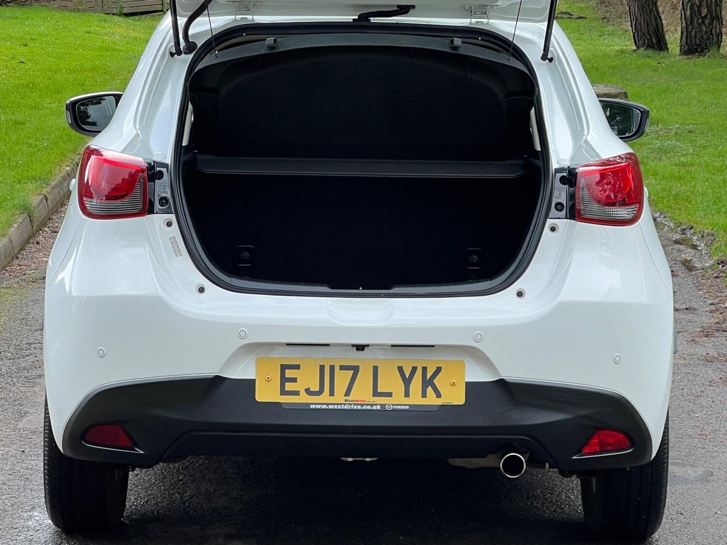 Used Mazda Mazda2 2017 for sale - 77427700: Photo 64