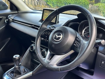 Used Mazda Mazda2 2016 for sale - 78902231: Photo