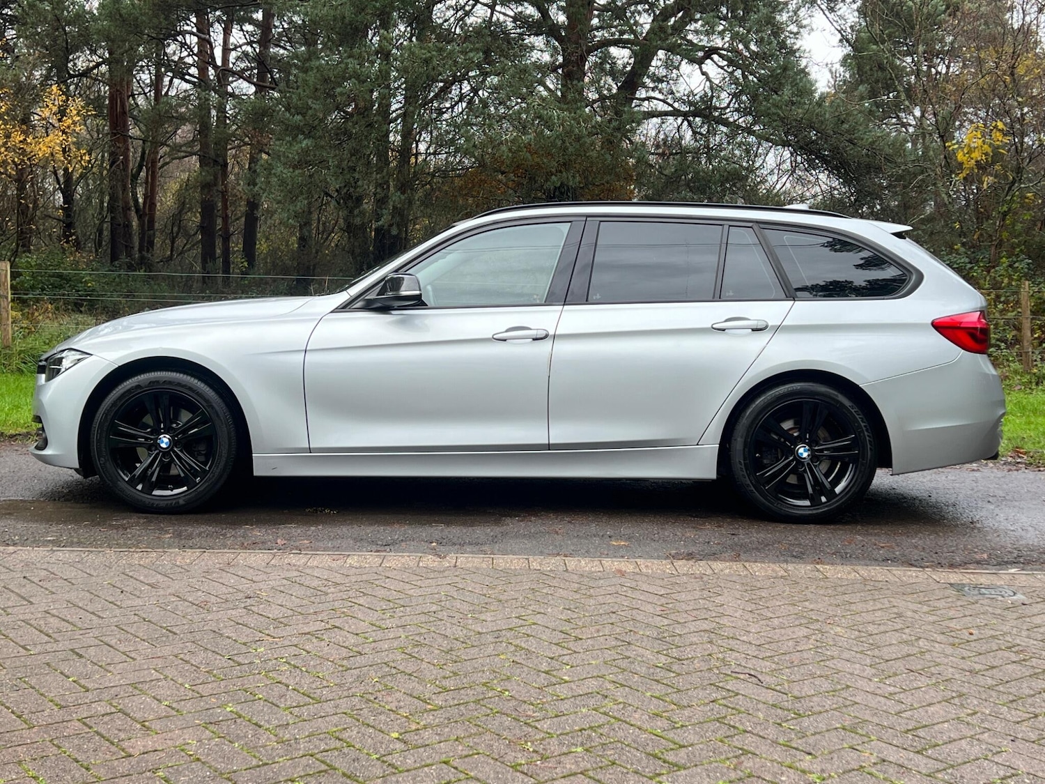 Used BMW 3 Series 2017 for sale - 76952771: Photo 58