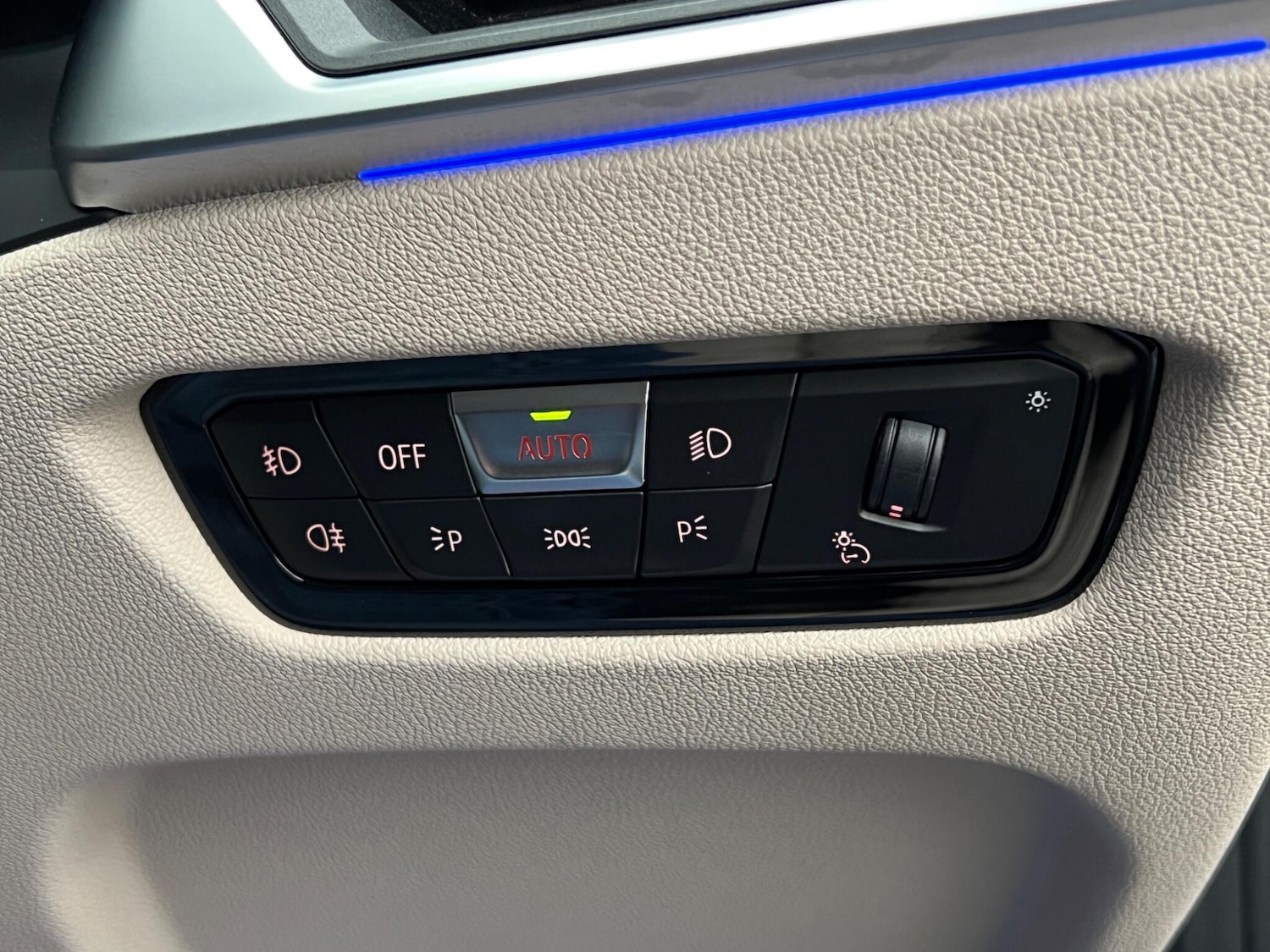 Used BMW 3 Series 2021 for sale - 76952890: Photo 29