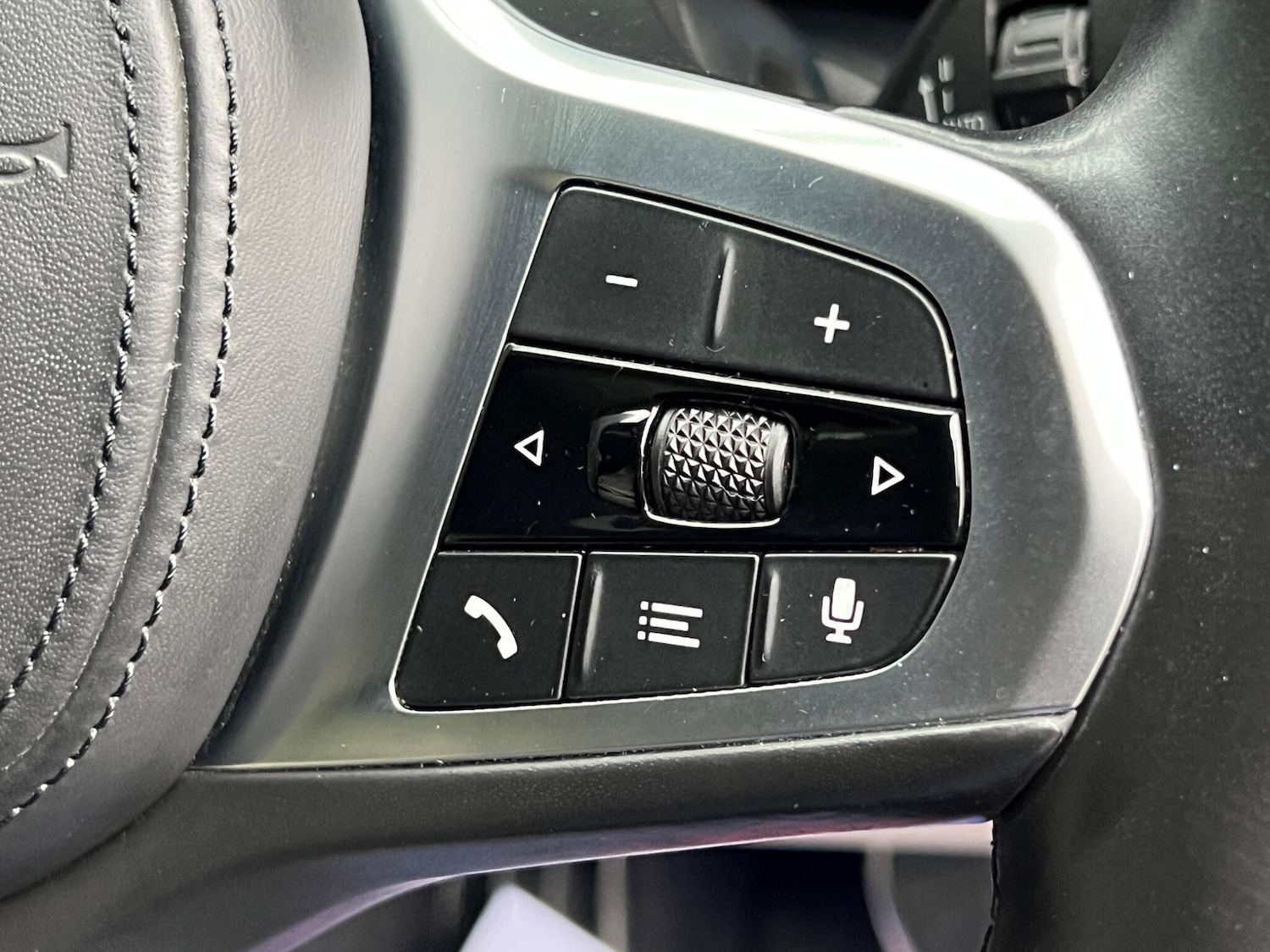 Used BMW 3 Series 2021 for sale - 76952890: Photo 35