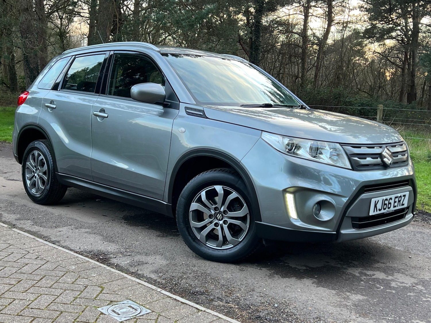 Used Suzuki Vitara 2017 for sale - 77883435: Photo 4