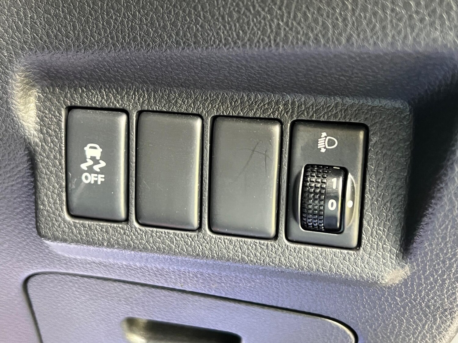 Used Nissan X-Trail 2012 for sale - 77427676: Photo 39