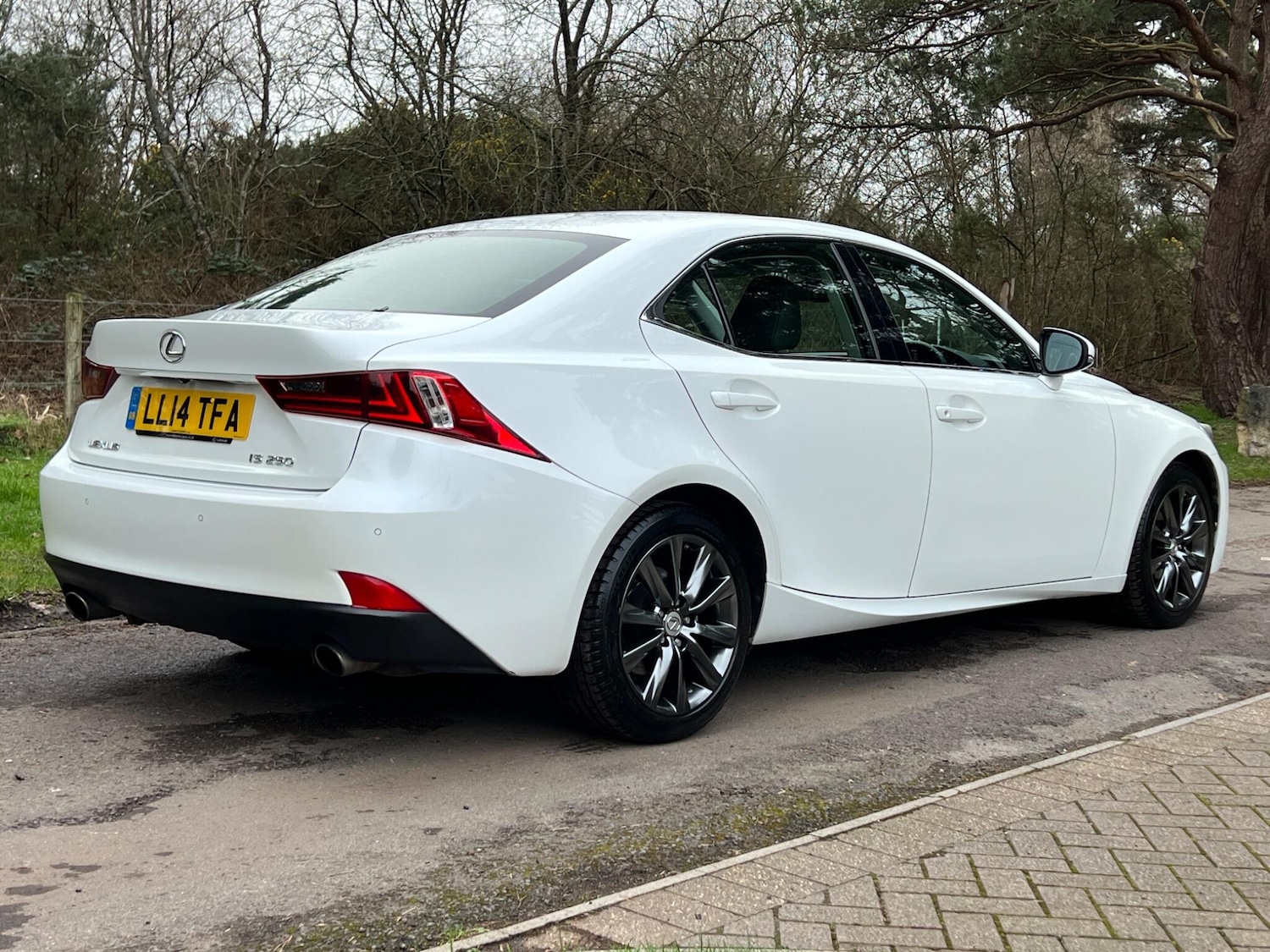 Used Lexus IS 2014 for sale - 77564621: Photo 5