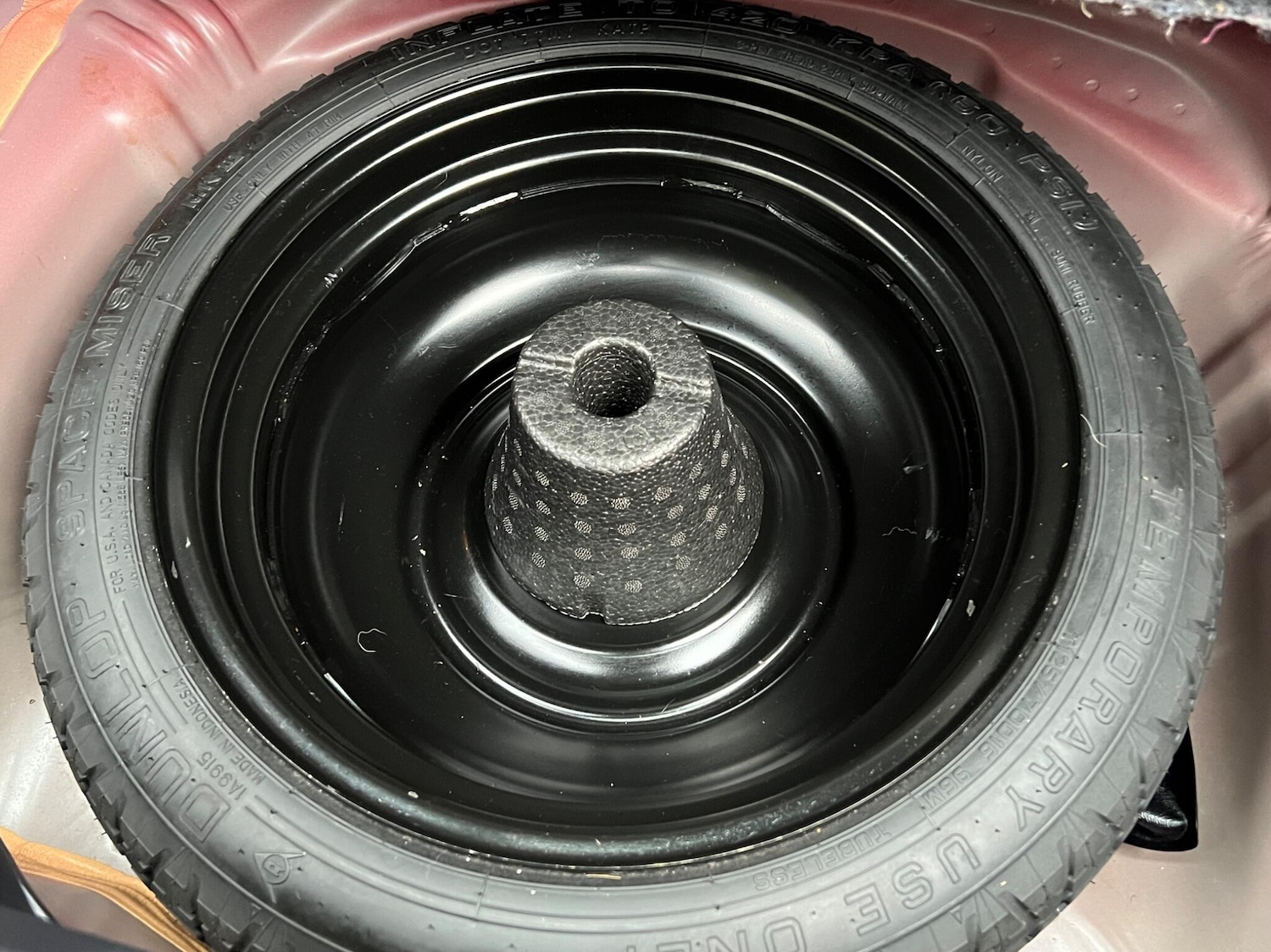 Used Toyota Yaris 2017 for sale - 76952382: Photo 58