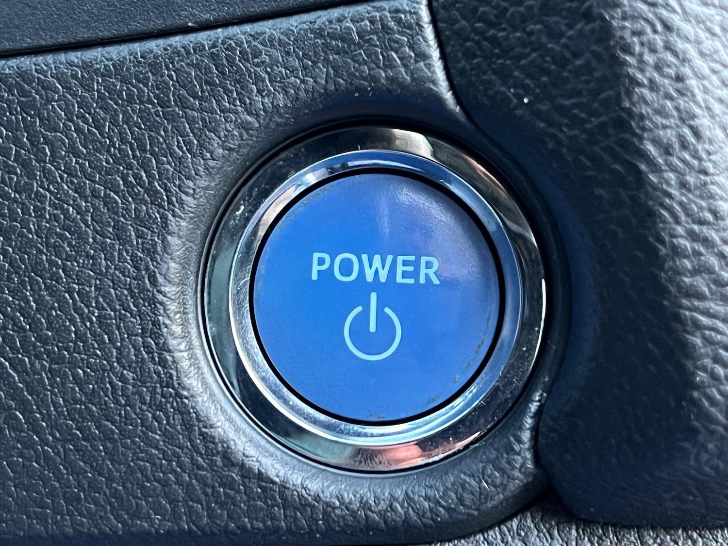 Used Toyota Auris 2014 for sale - 77723873: Photo 33