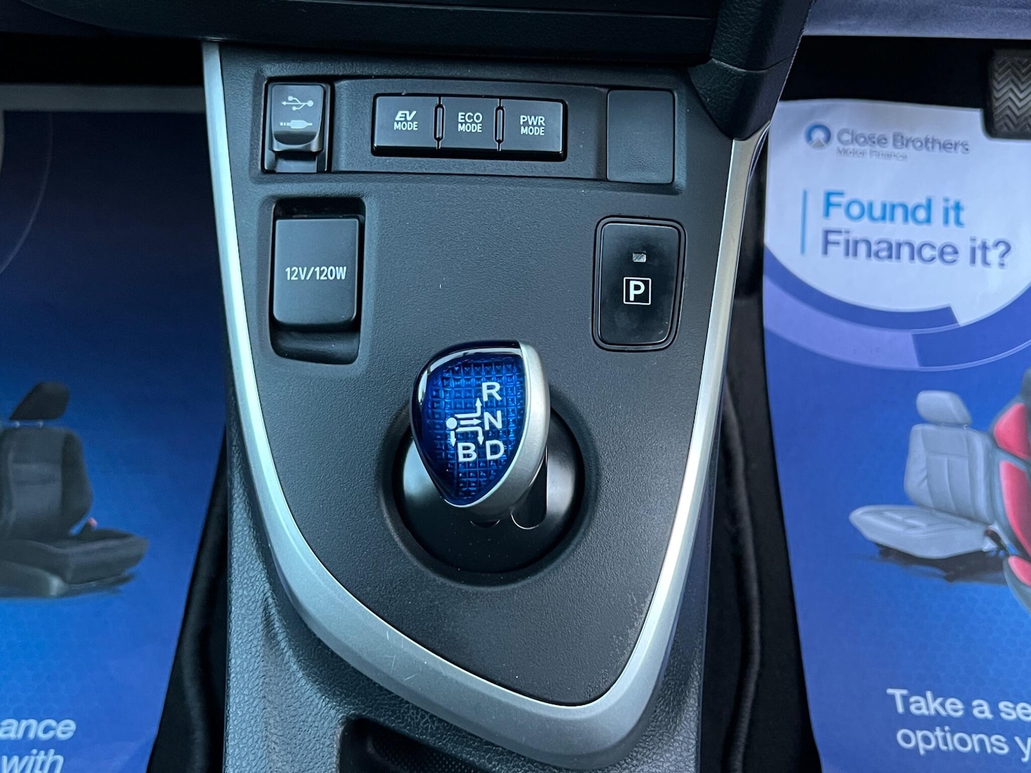 Used Toyota Auris 2014 for sale - 77723873: Photo 37