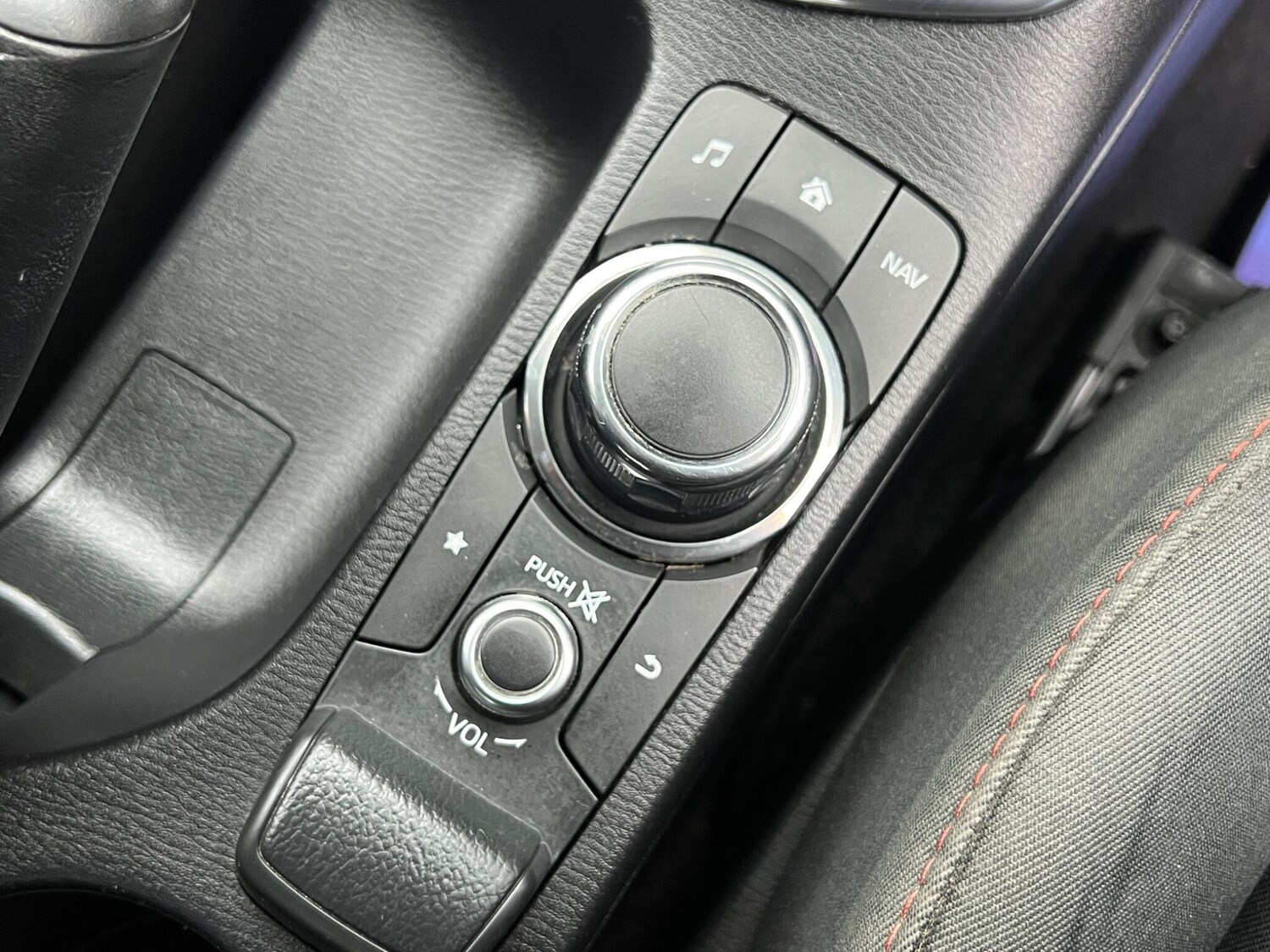 Used Mazda Mazda2 2016 for sale - 77427662: Photo 30