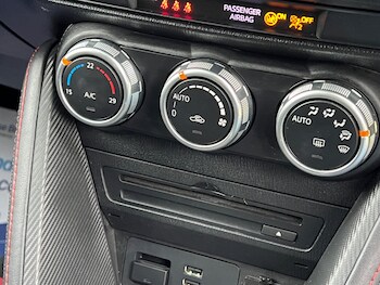 Used Mazda Mazda2 2016 for sale - 77427662: Photo