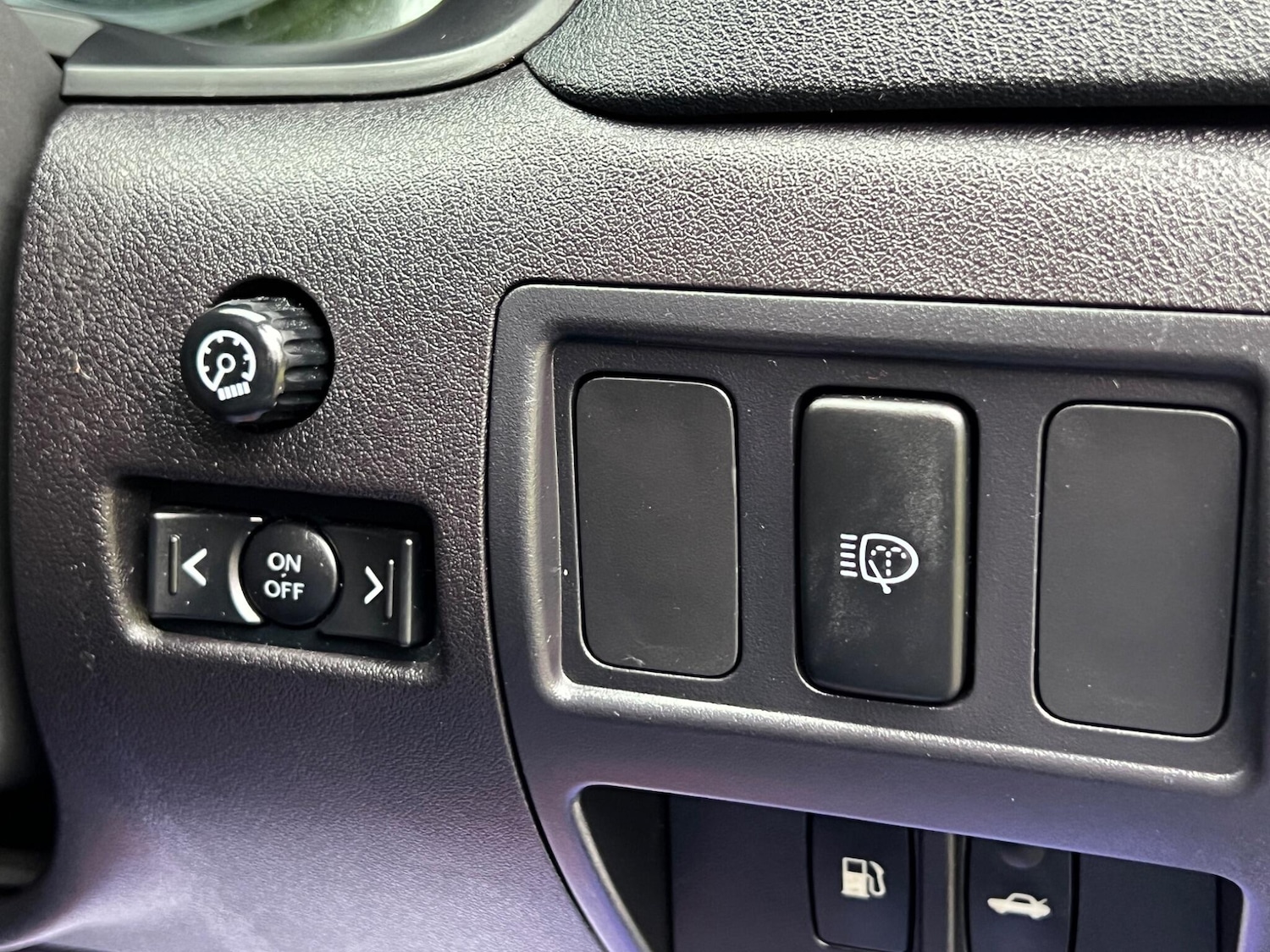 Used Lexus IS 2011 for sale - 77632967: Photo 37