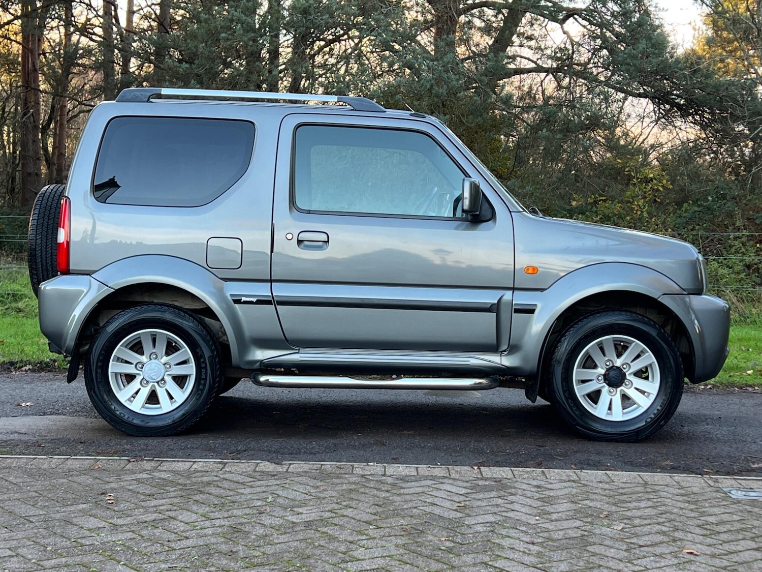 Used Suzuki Jimny 2009 for sale - 76953937: Photo 19