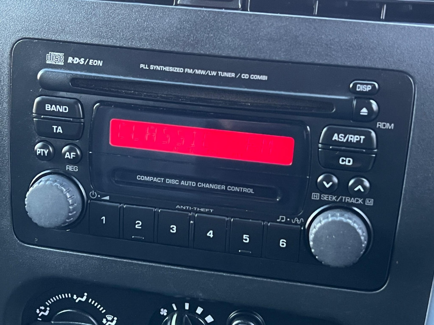 Used Suzuki Jimny 2009 for sale - 76953937: Photo 25