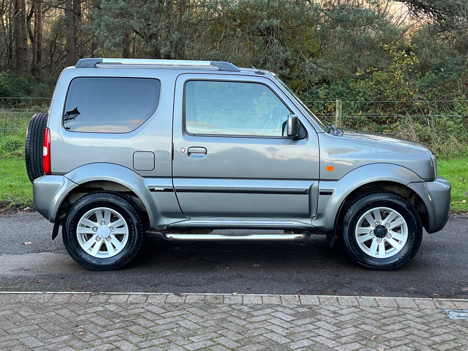 Used Suzuki Jimny 2009 for sale - 76953937: Photo 6