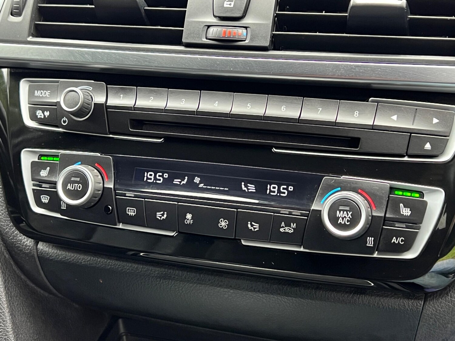 Used BMW 3 Series 2019 for sale - 77793992: Photo 30