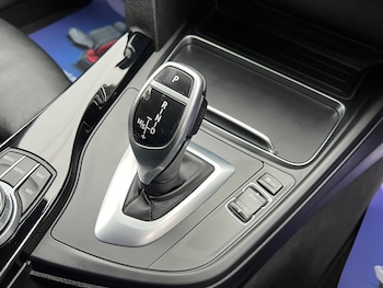 Used BMW 3 Series 2018 for sale - 77793992: Photo