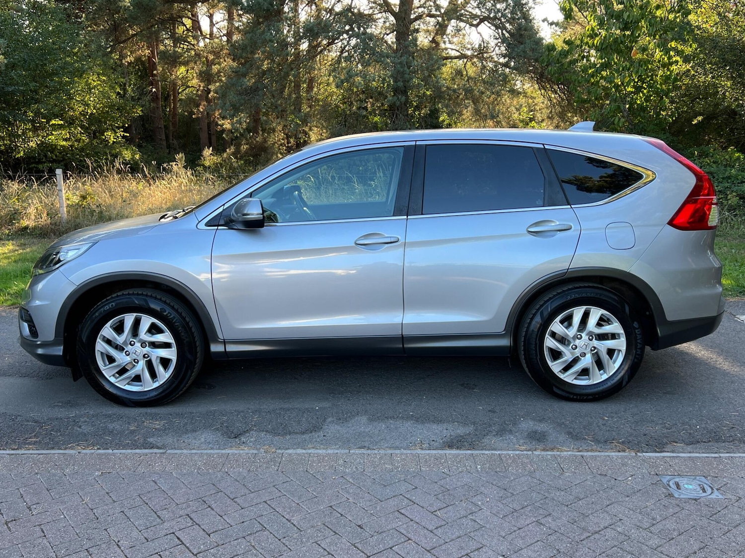 Used Honda CR-V 2017 for sale - 76953946: Photo 39