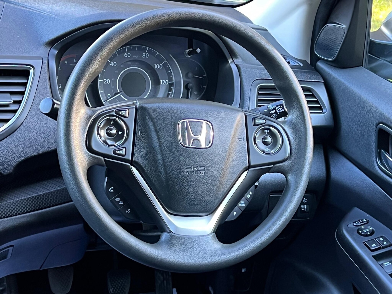 Used Honda CR-V 2017 for sale - 76953946: Photo 48