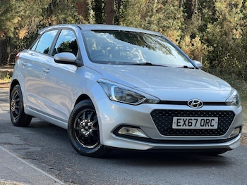 Used Hyundai i20 2017 for sale - 79532750: Photo
