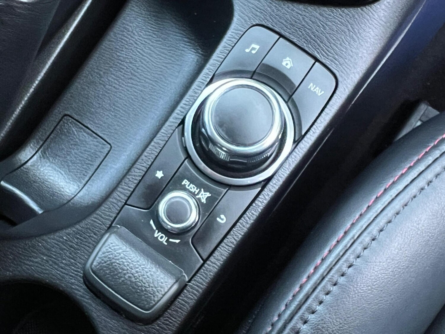 Used Mazda CX-3 2016 for sale - 77427652: Photo 32