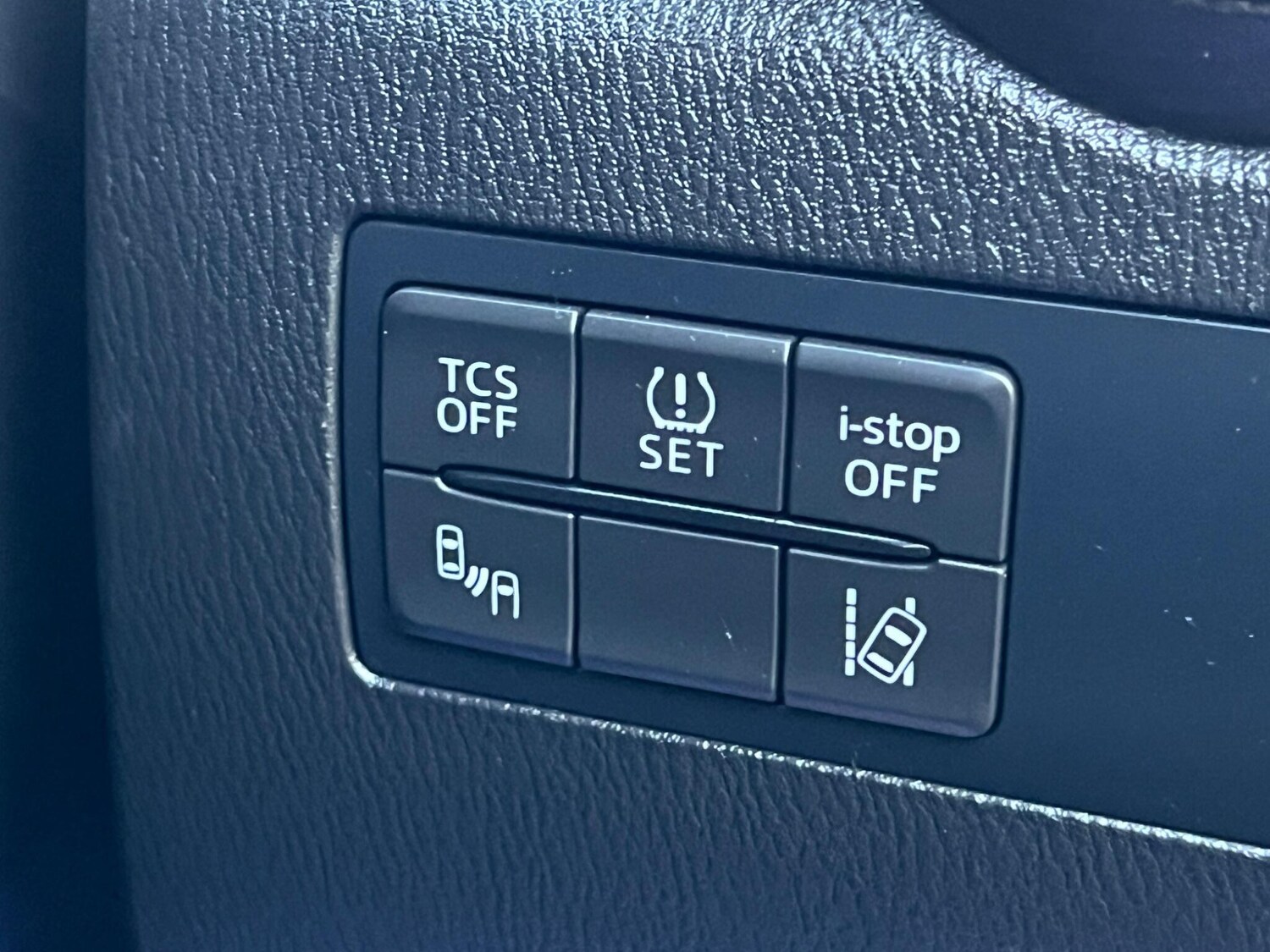 Used Mazda CX-3 2016 for sale - 77427652: Photo 40