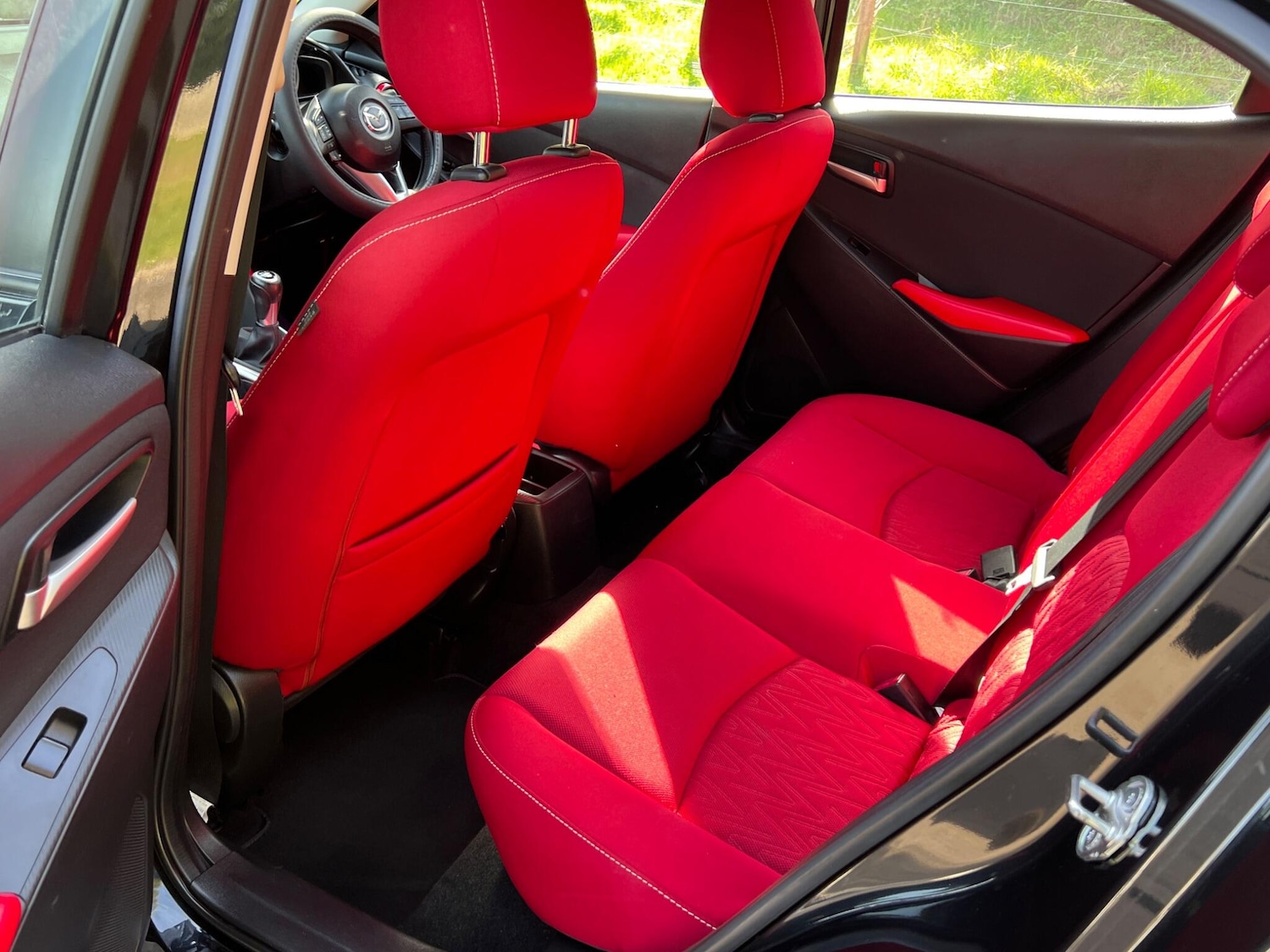 Used Mazda Mazda2 2016 for sale - 78185638: Photo 31