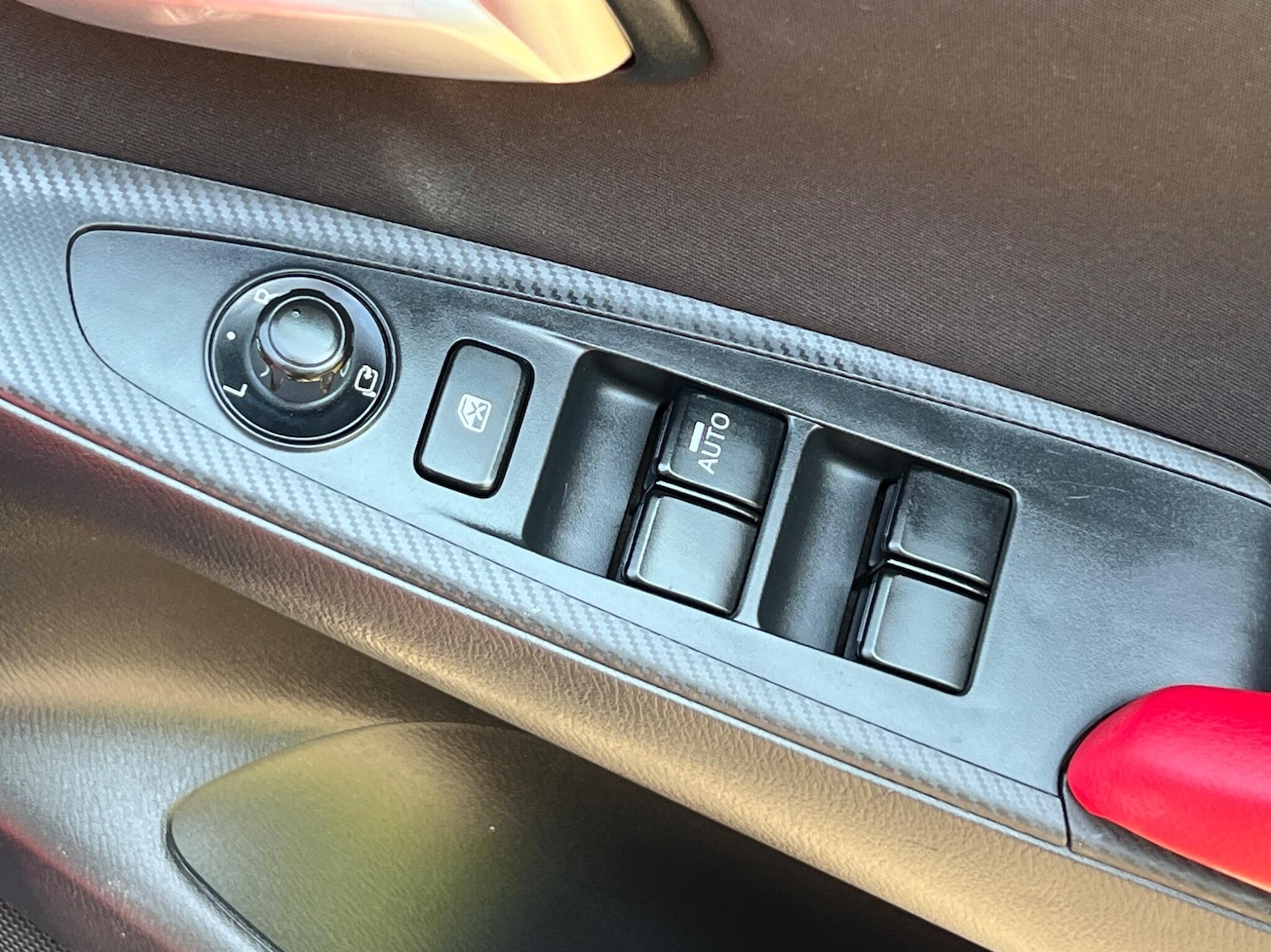 Used Mazda Mazda2 2016 for sale - 78185638: Photo 41