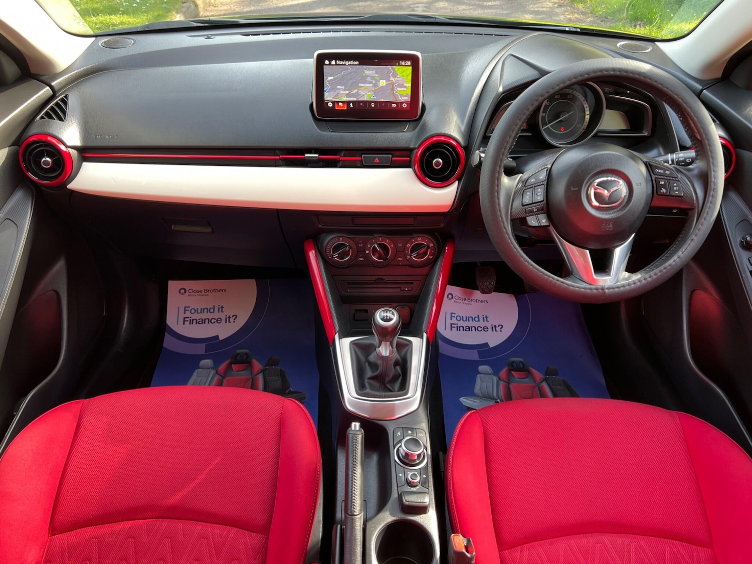 Used Mazda Mazda2 2016 for sale - 78185638: Photo 46