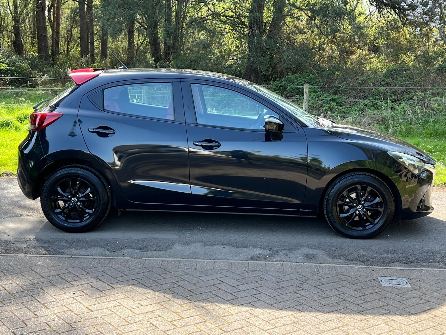 Used Mazda Mazda2 2016 for sale - 78185638: Photo 6