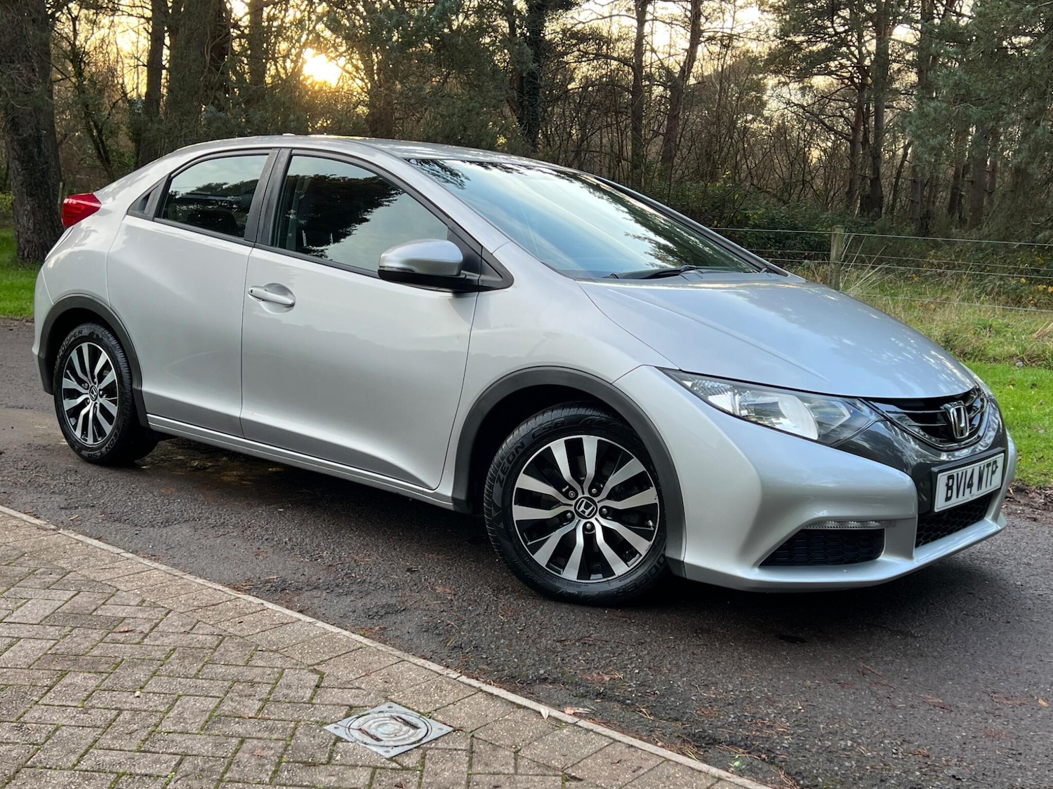 Used Honda Civic 2014 for sale - 76952803: Photo 15