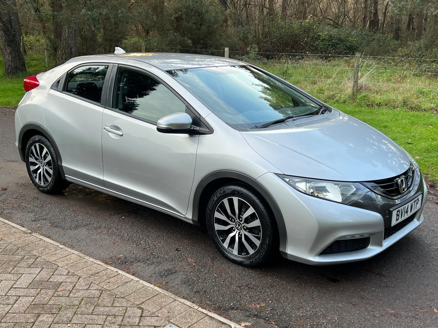 Used Honda Civic 2014 for sale - 76952803: Photo 18