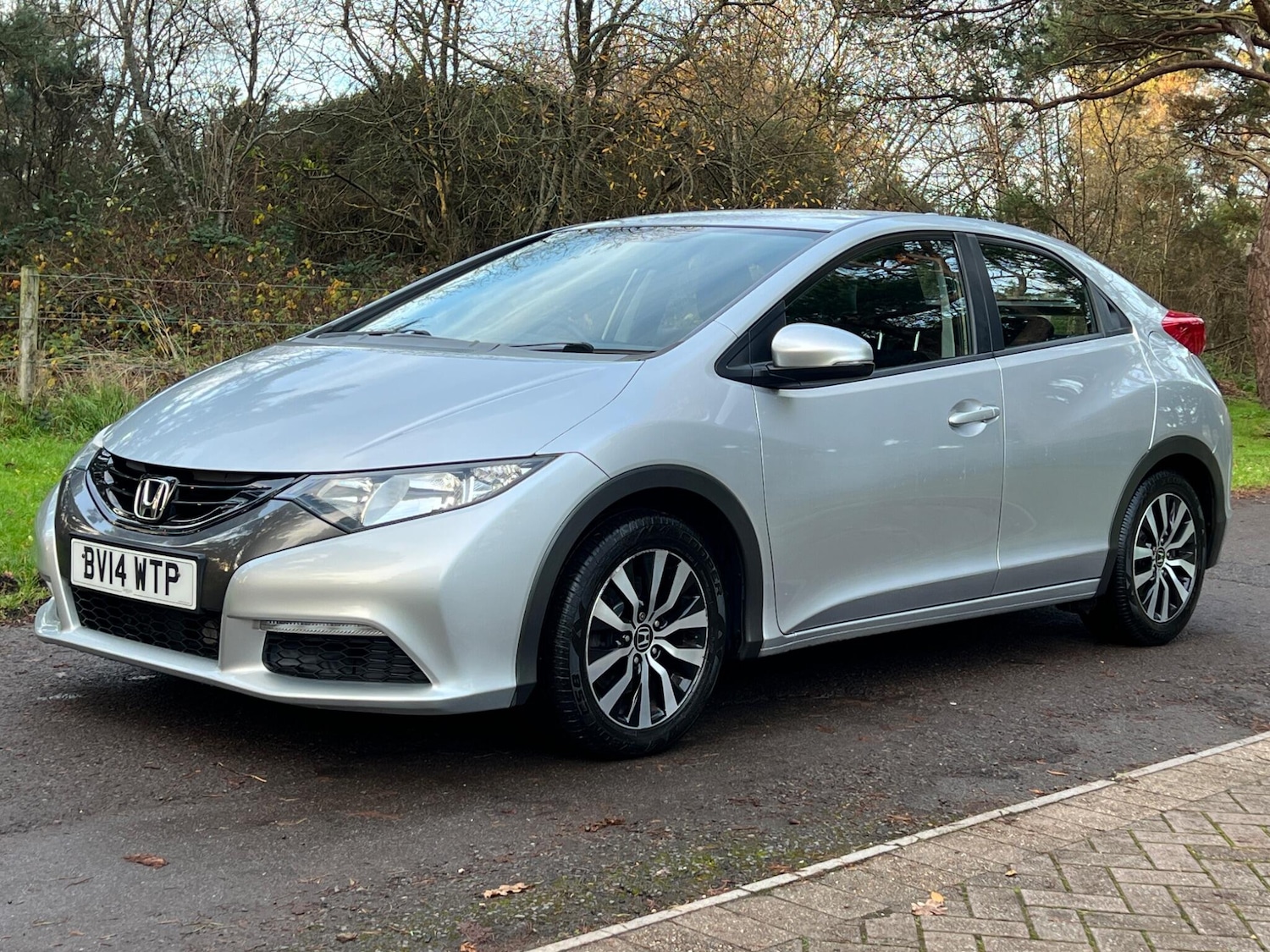 Used Honda Civic 2014 for sale - 76952803: Photo 40